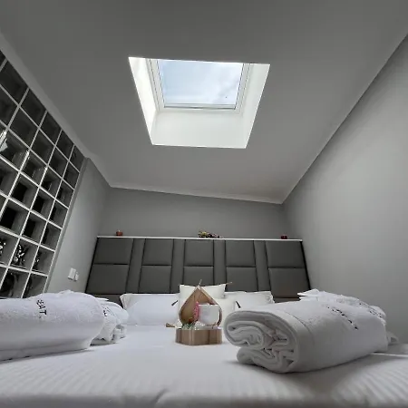 Fonte Retreat Premium Sandim