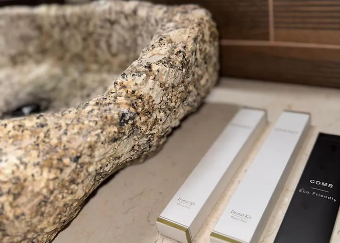 Fonte Retreat Premium Sandim